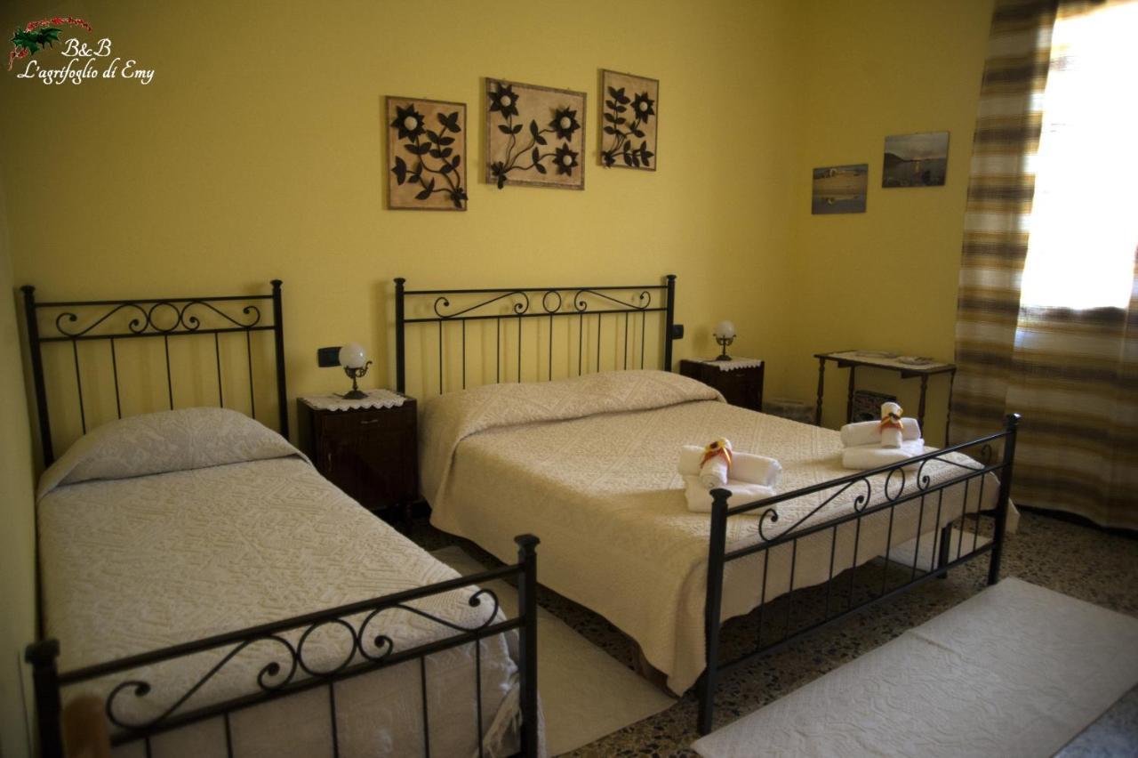 L'Agrifoglio Di Emy Bed & Breakfast Guspini Exterior foto