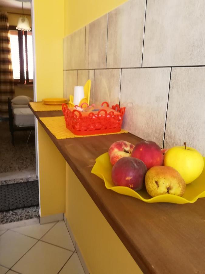 L'Agrifoglio Di Emy Bed & Breakfast Guspini Exterior foto